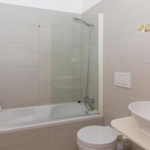Habitación Estándar con Cama Queen